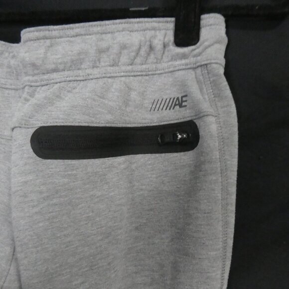 AMERICAN EAGLE - AE | xs - extra small | Stylish Grey Shorts | Zippered Pockets - Picture 11 of 14